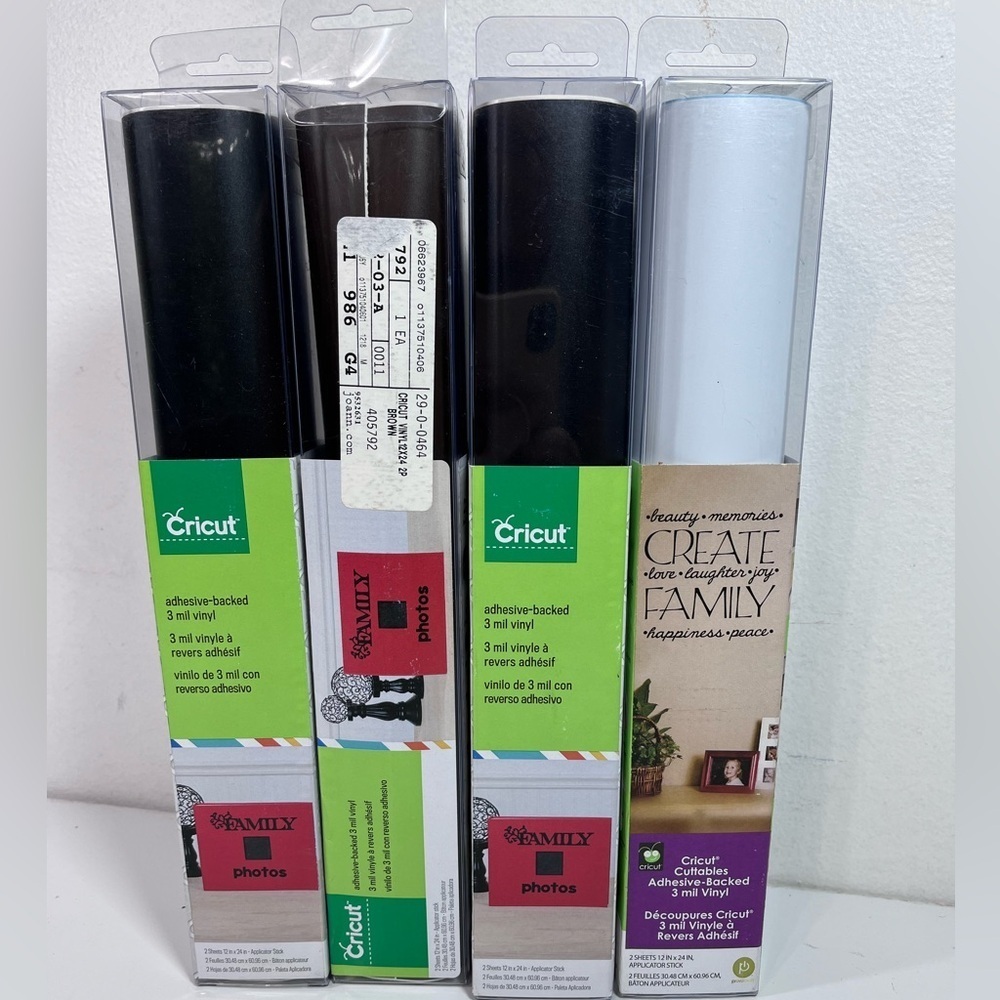 New CRICUT Cuttables 3 Black, 1 White Adhesive‎ 3 Mil Vinyl 8 Sheets 12” X 24”